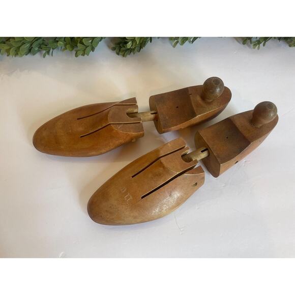 Vintage Set Wooden Shoe Forms Size 11C Wood Stretcher | Right & Left | Vintage - Picture 8 of 10